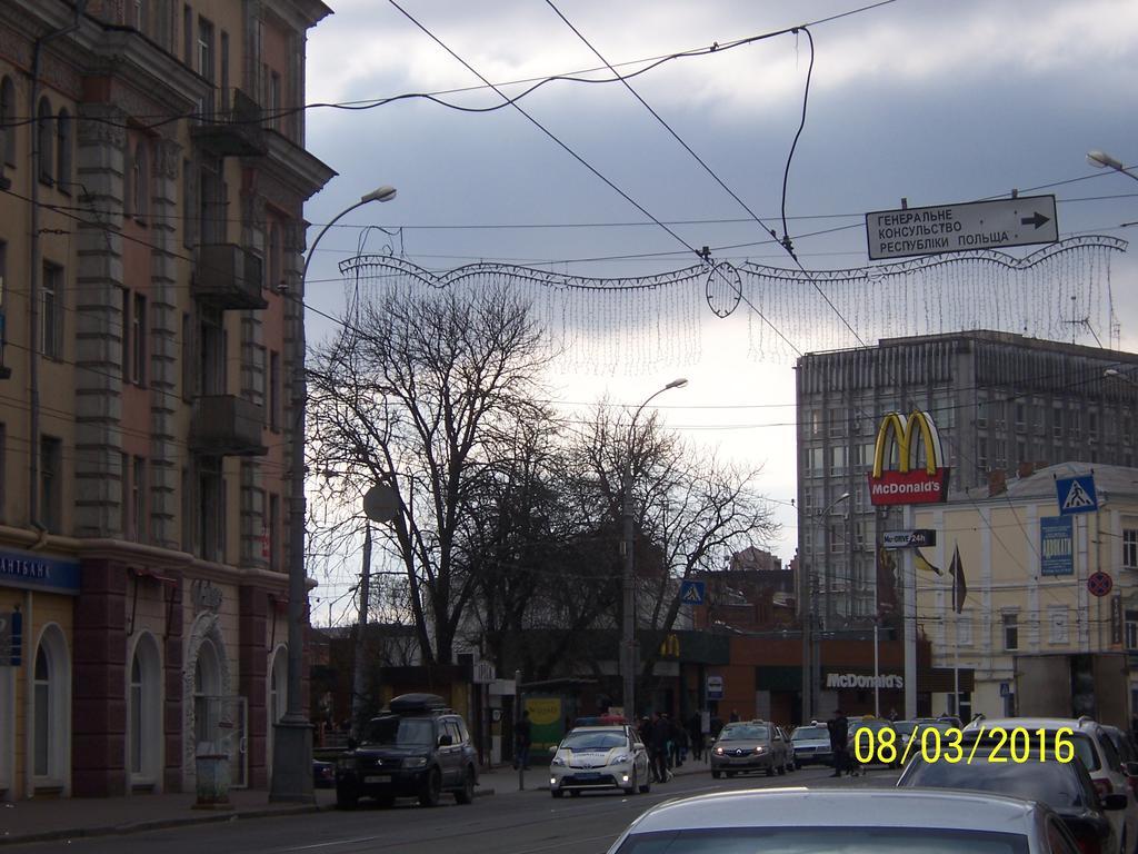 Apartment In Zentrum Skandi Vinnytsia Exteriör bild